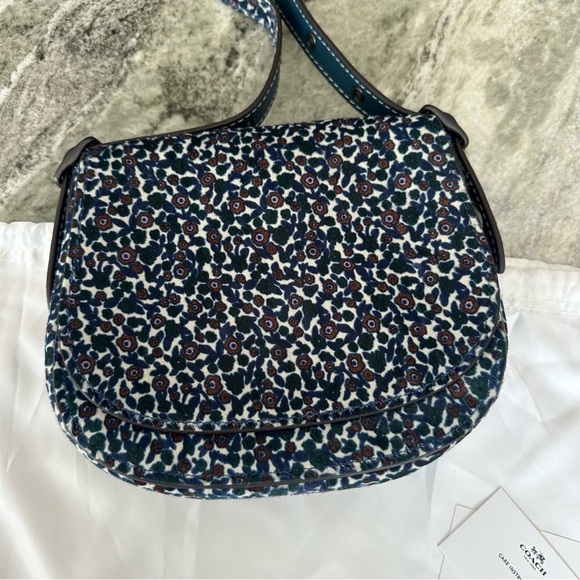 Coach Saddle 23 Blue and Pink floral calf hair crossbody Bag Rare NWT - Picture 4 of 13